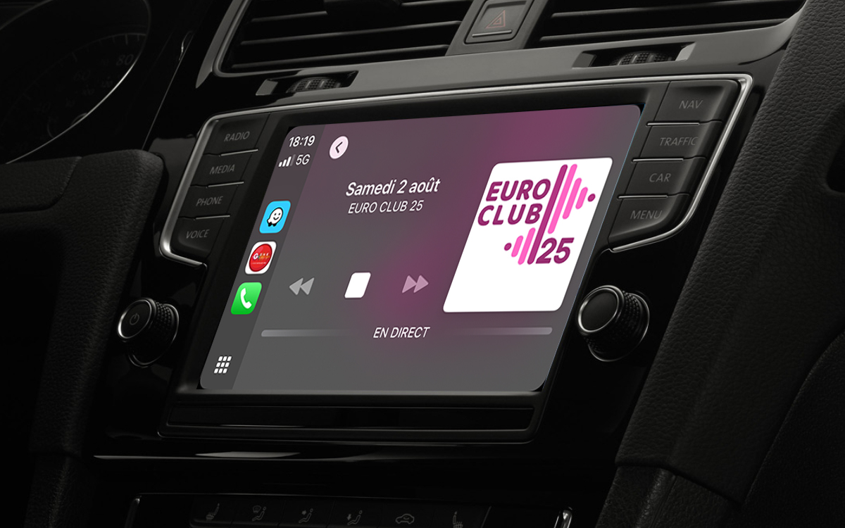 CarPlay-Apple.jpg (341 KB)